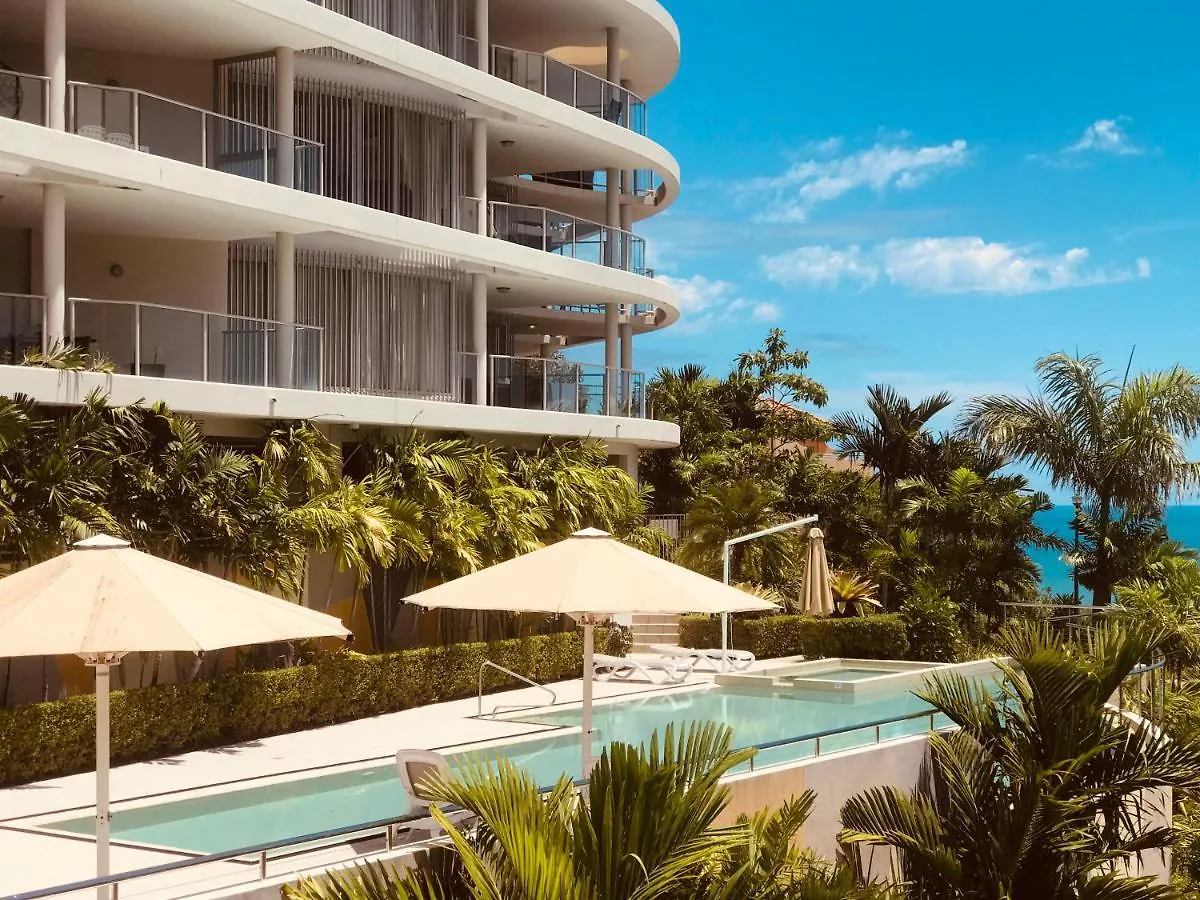 Apartment Three B Airlie 2 Bedroom Unit Seaviews & Pool Airlie Beach Australia