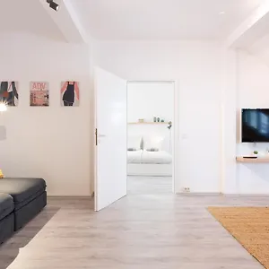 2 Bedroom Floor Direct On Marienplatz , Munich Germany